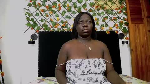 Snapshot of vskayper chatting on 02.15.26 skay online show from 02.15.26