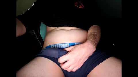 Snapshot of vunux chatting on 01.17.25 vunux online show from 01.17.25