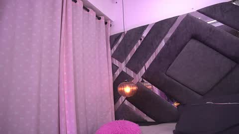 Violeta online show from 02.05.25