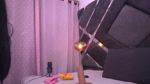 Violeta online show from 02.11.25