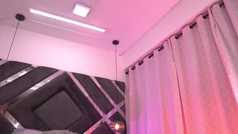 Violeta online show from 10.11.25