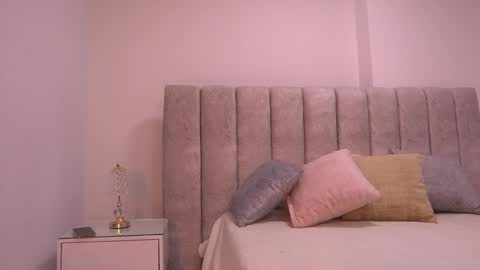 Violeta online show from 12.03.25