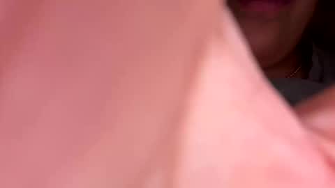 Snapshot of w2456 chatting on 01.13.26 w2456 online show from 01.13.26