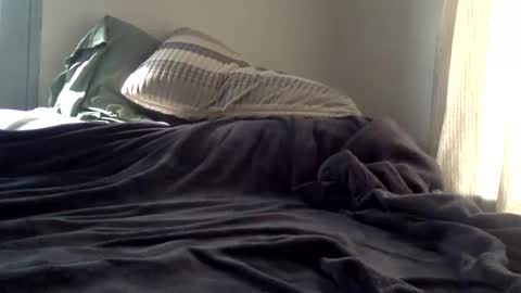 Snapshot of w988358 chatting on 05.19.26 w111111 online show from 05.19.26