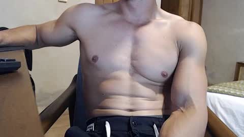 Snapshot of w_witcher chatting on 02.18.25 w_witcher online show from 02.18.25