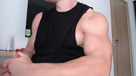 Snapshot of w_witcher chatting on 12.18.25 w_witcher online show from 12.18.25