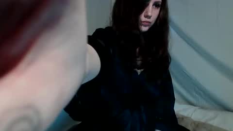 Rose online show from 12.19.24