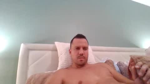 Snapshot of wakandalive chatting on 10.01.25 wakandalive online show from 10.01.25