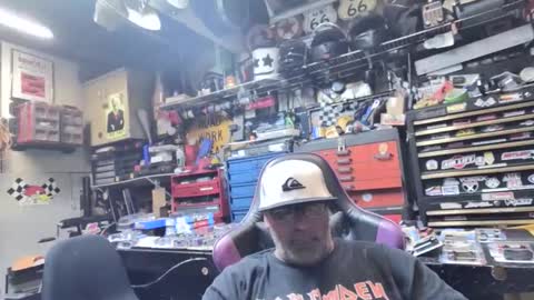 wakesblowinclouds online show from 10.14.25