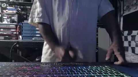 wakesblowinclouds online show from 03.27.26