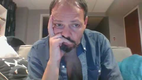 walker033 online show from 09.22.25