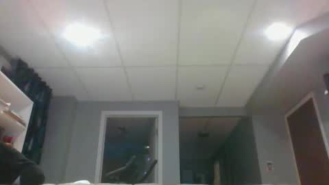 walker033 online show from 12.23.25