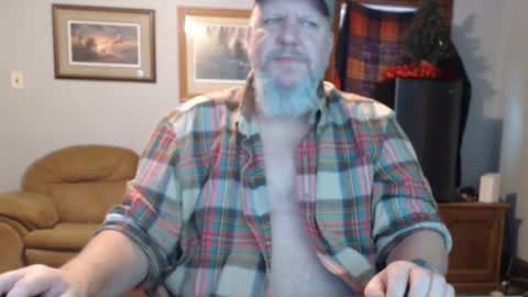 Snapshot of walkingbird chatting on 01.10.26 walkingbird online show from 01.10.26