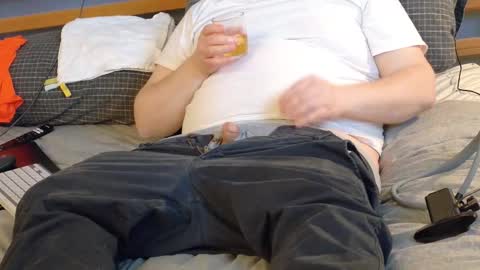 I love the ol in-n-out  online show from 02.15.26