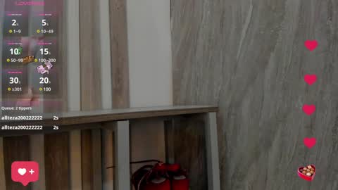 Snapshot of wandaloov chatting on 02.02.25 wanda online show from 02.02.25