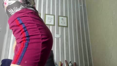 Snapshot of wandaloov chatting on 11.11.25 wanda online show from 11.11.25