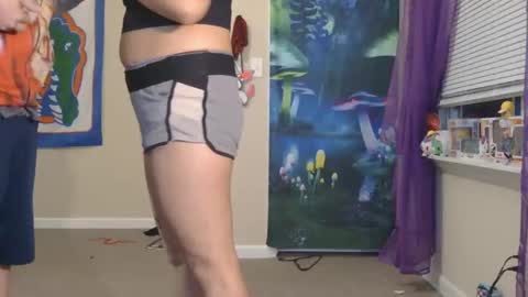 COSMOxWANDA online show from 04.19.26