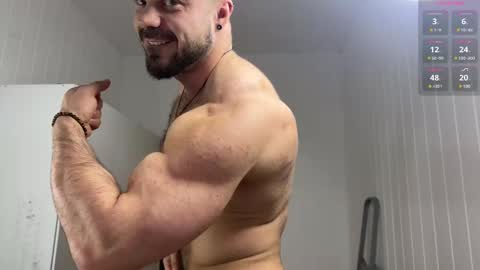 Snapshot of wannaseeyourface chatting on 03.01.25 new online show from 03.01.25