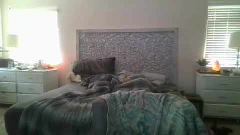 wantmymantofukme online show from 09.09.25