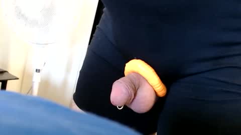 wants online show from 12.22.25