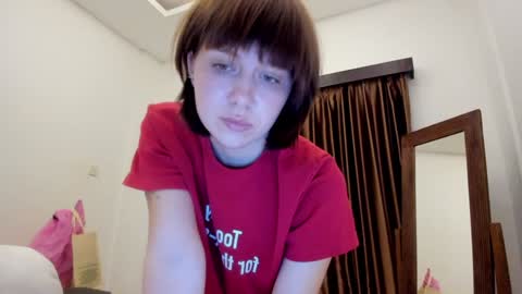 Snapshot of warm_june chatting on 12.29.24 June online show from 12.29.24