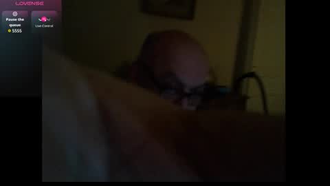 Snapshot of warp147 chatting on 11.10.25 warp147 online show from 11.10.25