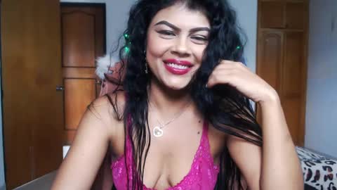 Snapshot of warrior_xena chatting on 02.01.25 warrior_xena online show from 02.01.25