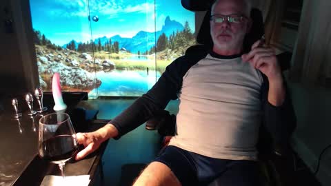 Snapshot of wasted_daze_ chatting on 02.23.26 wasted_daze_ online show from 02.23.26