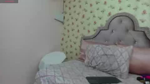 Milf Latina online show from 06.24.26