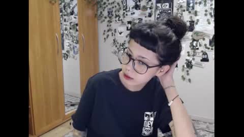 Mina online show from 09.10.25