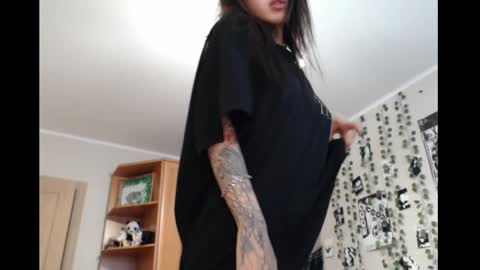 Mina online show from 02.27.26