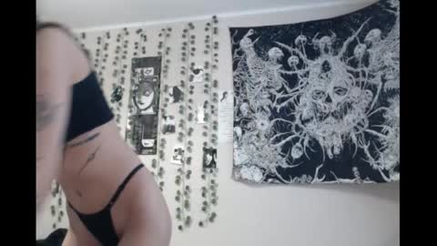 Mina online show from 04.13.26