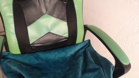 Trixie 3 online show from 11.14.25