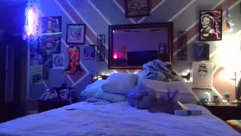 Snapshot of we_r_freaks chatting on 02.28.26 we_r_freaks online show from 02.28.26