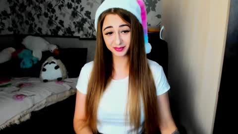 Snapshot of weakness4u chatting on 12.28.24 Maya online show from 12.28.24