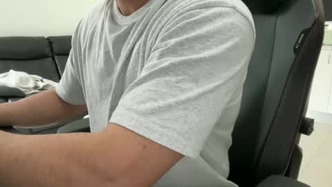 Snapshot of weaponx1 chatting on 06.15.26 Weapon X online show from 06.15.26