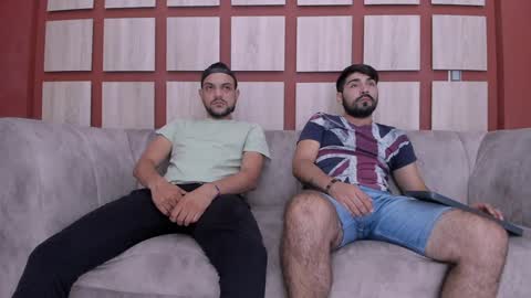 Jhonny Dick  his neighbors. online show from 12.10.24