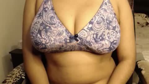 mina online show from 02.22.26