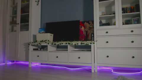 Snapshot of weed_princesss chatting on 12.06.24 moon online show from 12.06.24