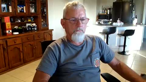 Wellhelloo online show from 04.21.26