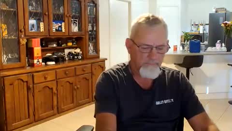 Wellhelloo online show from 05.14.26
