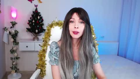 Wendi Foster online show from 01.08.25