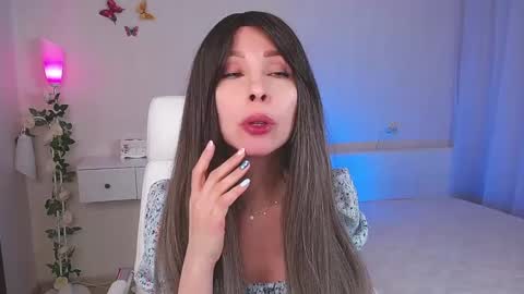 Wendi Foster online show from 02.11.25