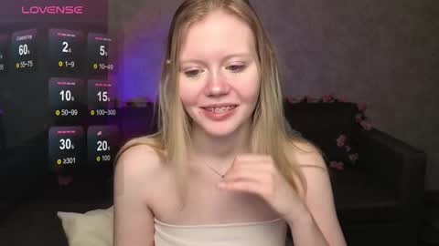 Snapshot of wendy_228 chatting on 01.06.26 Wendy online show from 01.06.26