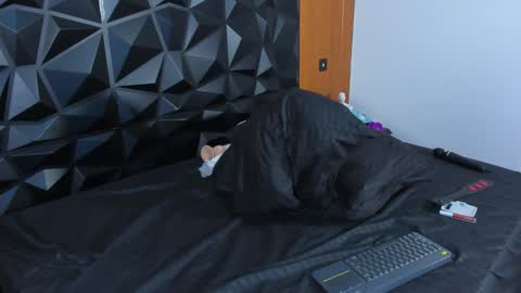 Wendy Marshall  online show from 02.07.25