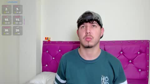 Snapshot of wendyyhot69 chatting on 02.27.26 wendyyhot69 online show from 02.27.26