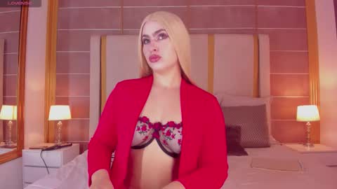 Snapshot of wenfox_ chatting on 02.12.26 Wen fox online show from 02.12.26