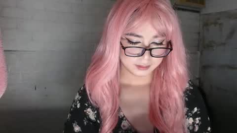 Snapshot of weremeanttobe chatting on 09.25.25 andrew online show from 09.25.25