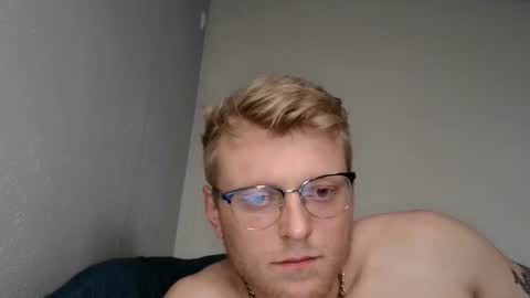 Snapshot of wesdenver chatting on 02.15.26 wesdenver online show from 02.15.26