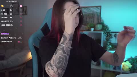 little girl who is always rightLisa online show from 02.12.25